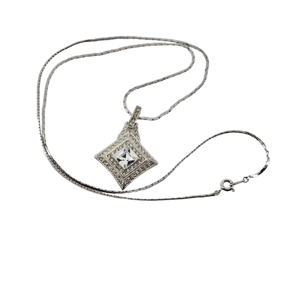 Crown Trifari Signed Square Silver Tone Rhinestone Pendant on Serpentine Chain 2 - Picture 4 of 13